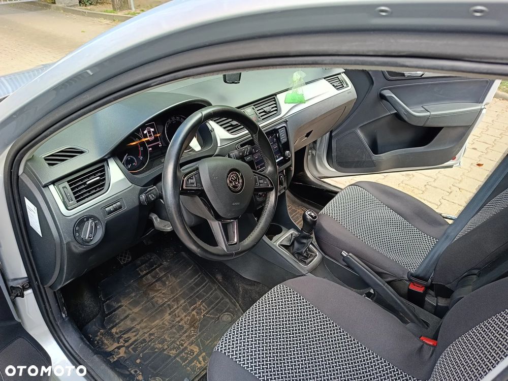 Skoda RAPID 1.0 TSI Ambition - 6