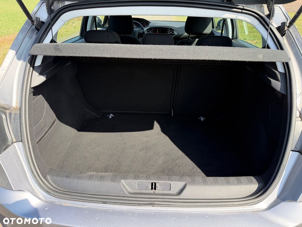 Peugeot 308 PureTech 130 GPF Stop & Start Active - 12