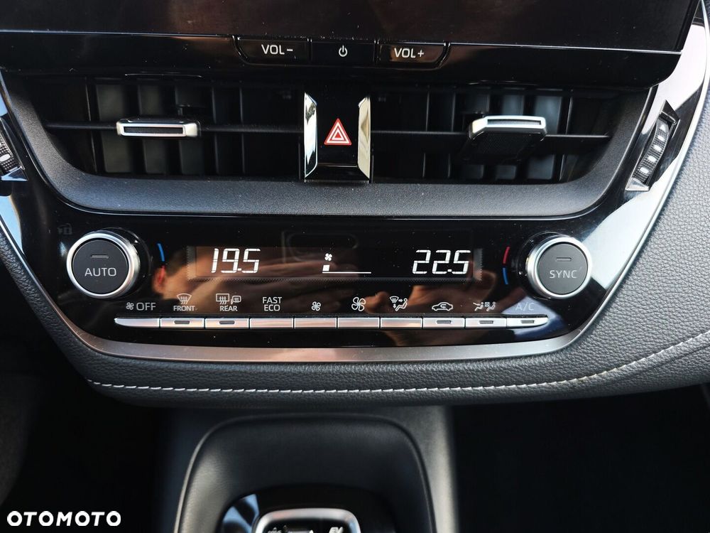 Toyota Corolla 1.8 Hybrid Comfort - 27