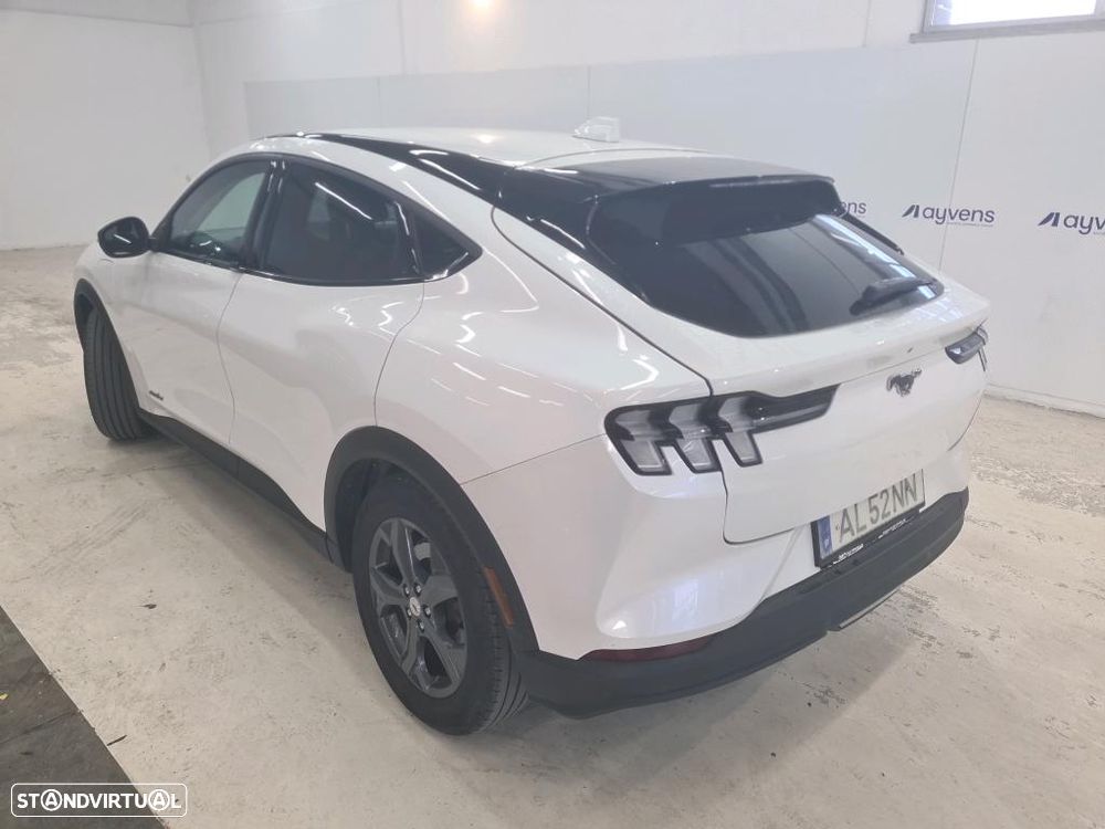 Ford Mustang Mach-E Standard - 12