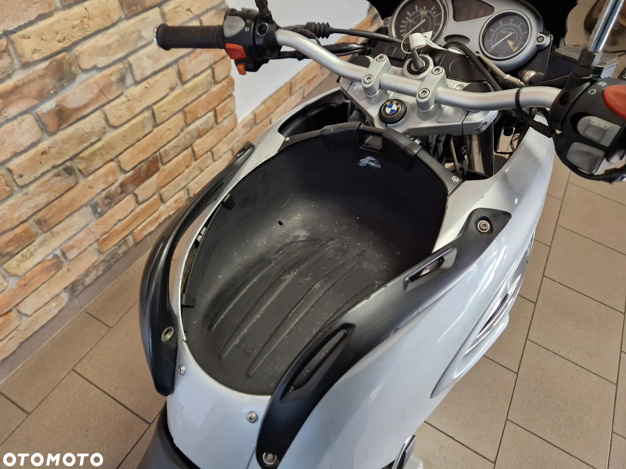 BMW CS - 22
