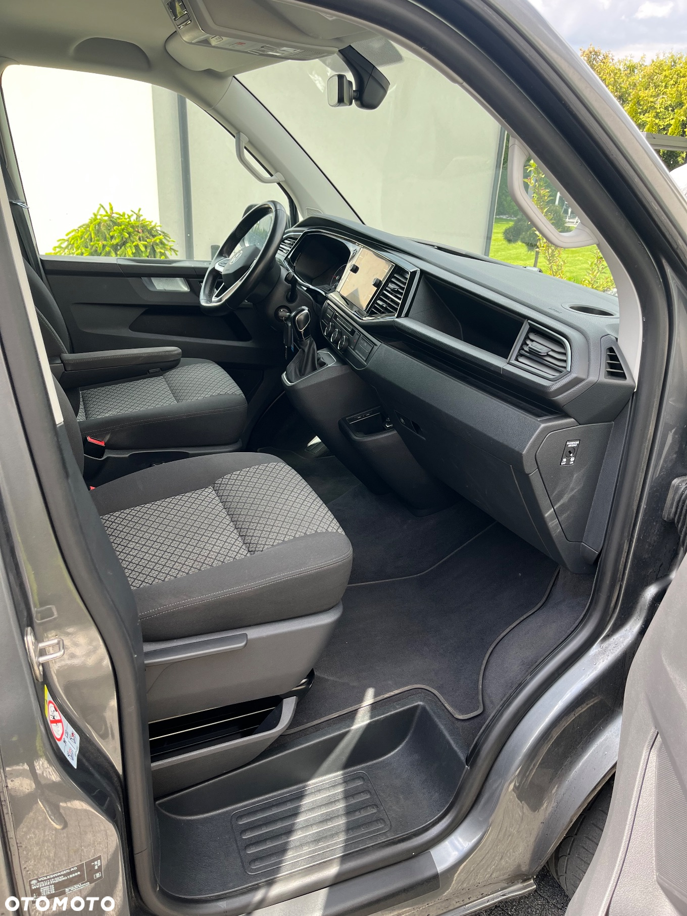 Volkswagen Multivan 6.1 2.0 TDI L1 Trendline DSG - 27