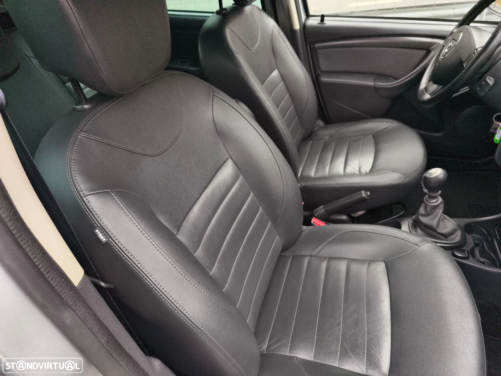 Dacia Duster 1.5 dCi Prestige - 16