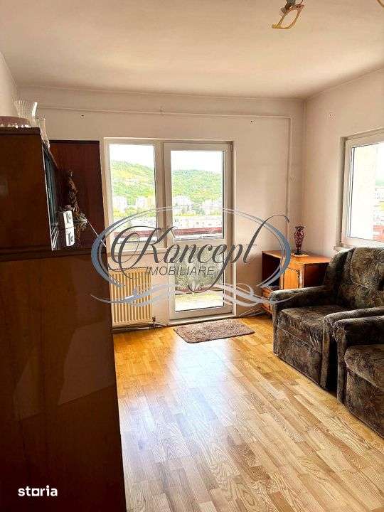 Apartament spatios si luminos cu priveliste spre oras, zona OMV Manast - Imagine principală: 2/14