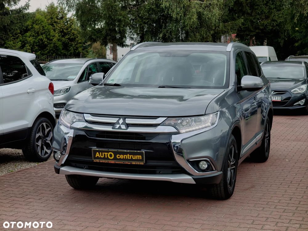 Mitsubishi Outlander 2.0 2WD Diamant - 2