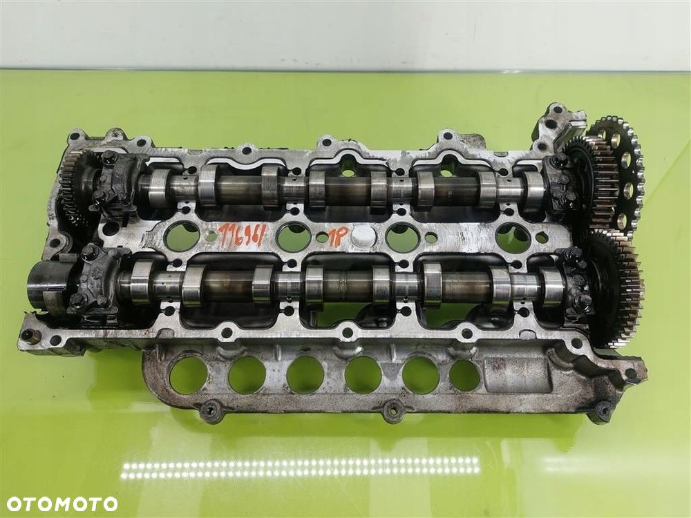 Pokrywa zaworów Renault Laguna III 2007-2015 2,0 DCI - 6