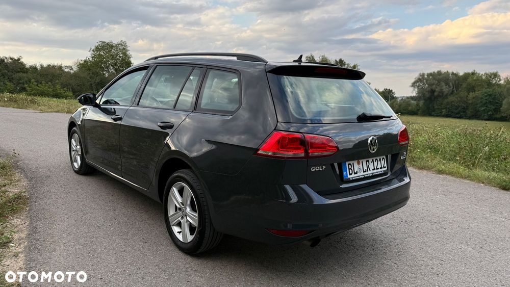 Volkswagen Golf 1.6 BlueTDI Comfortline - 11