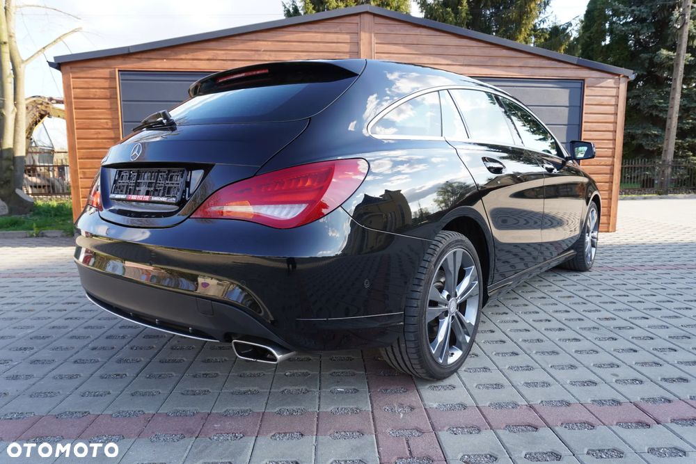 Mercedes-Benz CLA 200 Peak Edition - 15