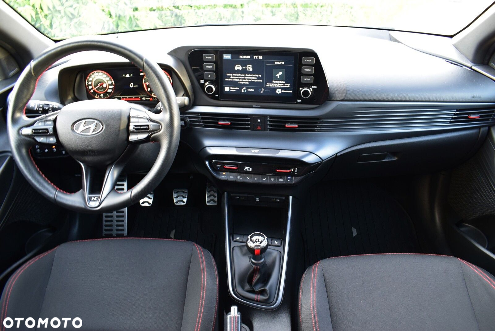 Hyundai i20 - 12