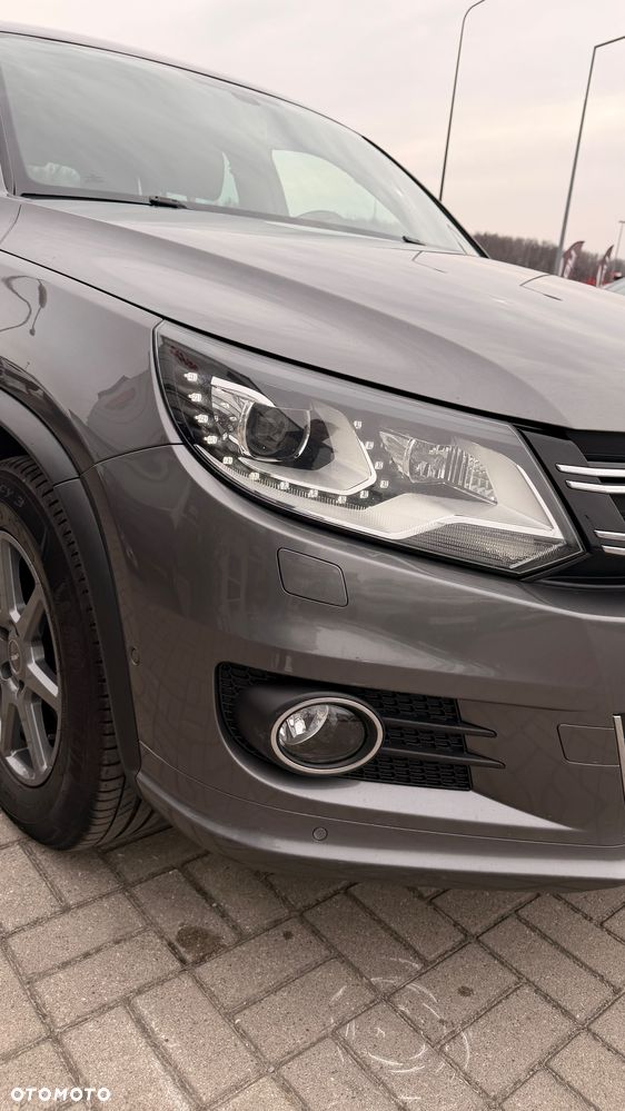Volkswagen Tiguan 2.0 TDI 4Mot Perfectline R-Style DSG - 30