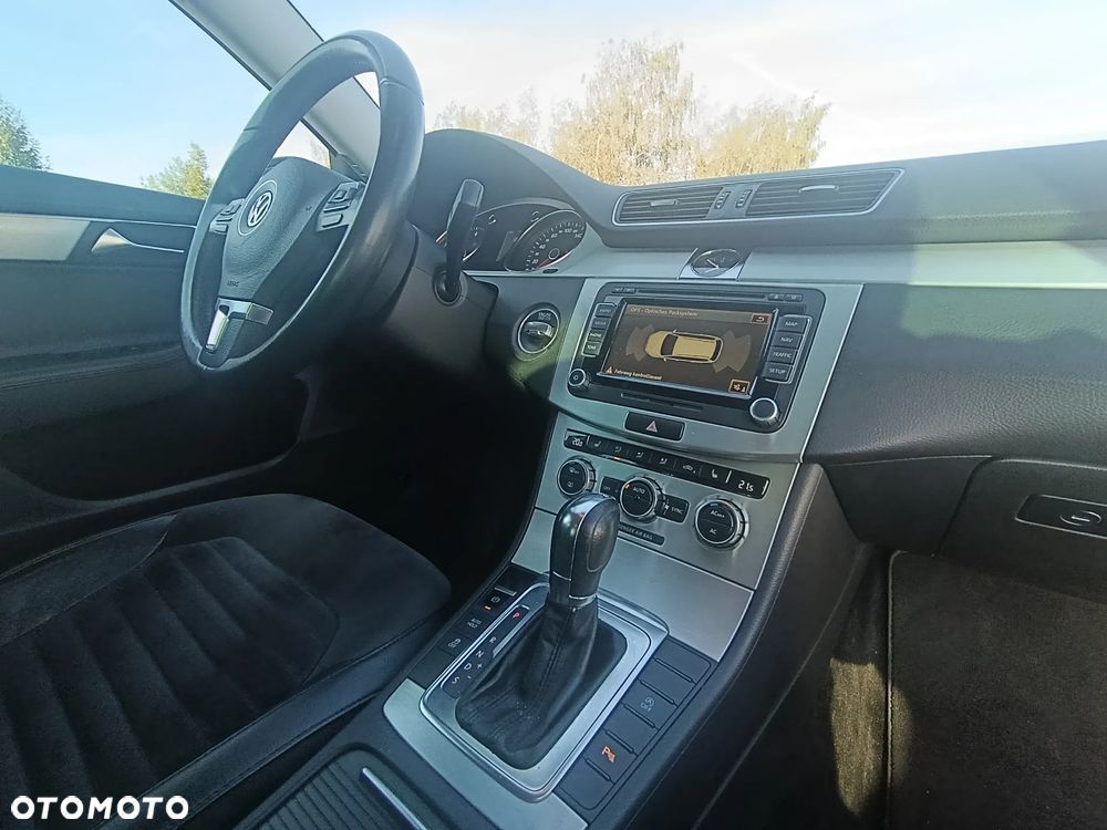 Volkswagen Passat 1.4 TSI Highline DSG - 15