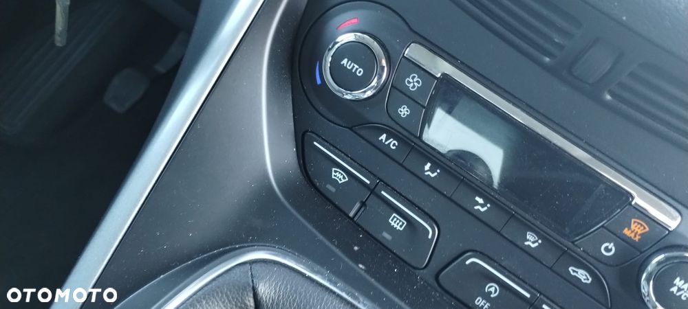 Ford Grand C-MAX 1.6 TDCi Titanium - 15