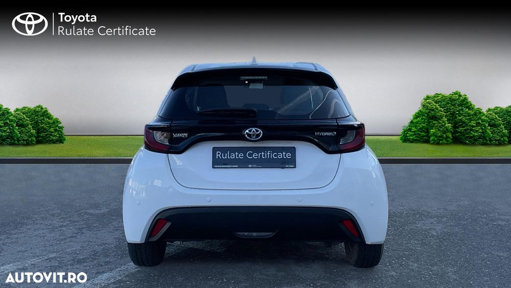 Toyota Yaris 1.5 VVT-i HSD Eco - 4