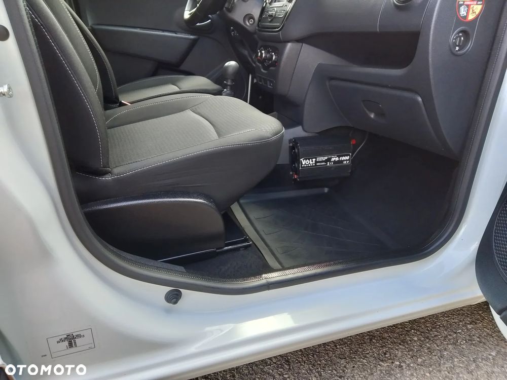 Dacia Dokker 1.5 Blue dCi Laureate - 9