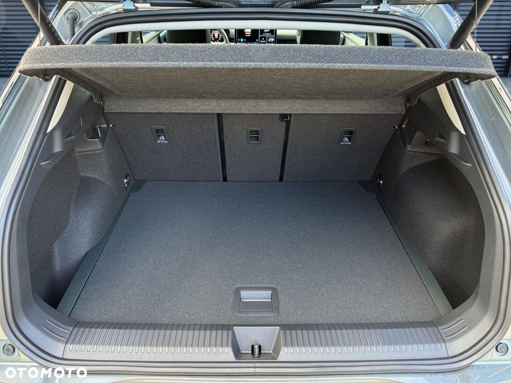 Volkswagen T-Roc - 31