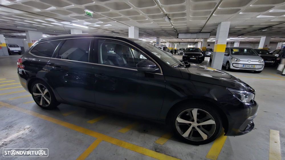 Peugeot 308 SW 1.5 BlueHDi Allure Pack EAT8 - 17