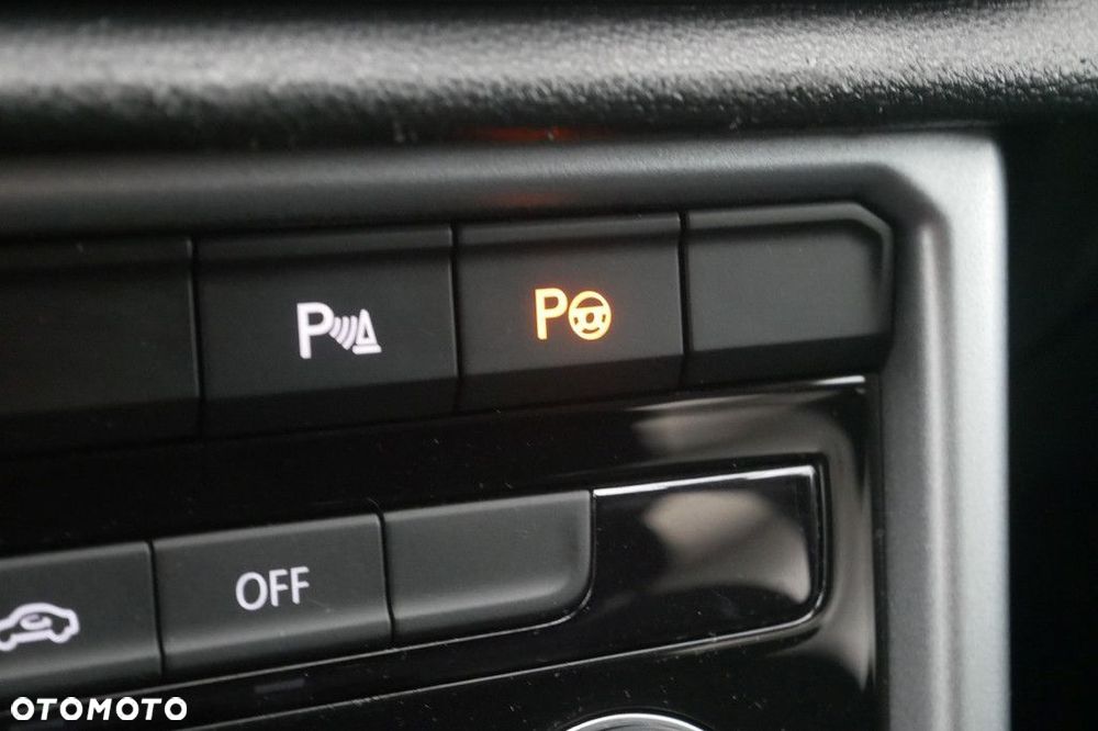 Volkswagen T-Roc 1.5 TSI Life - 19