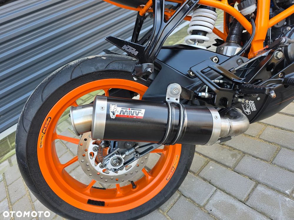 KTM RC 125 - 21