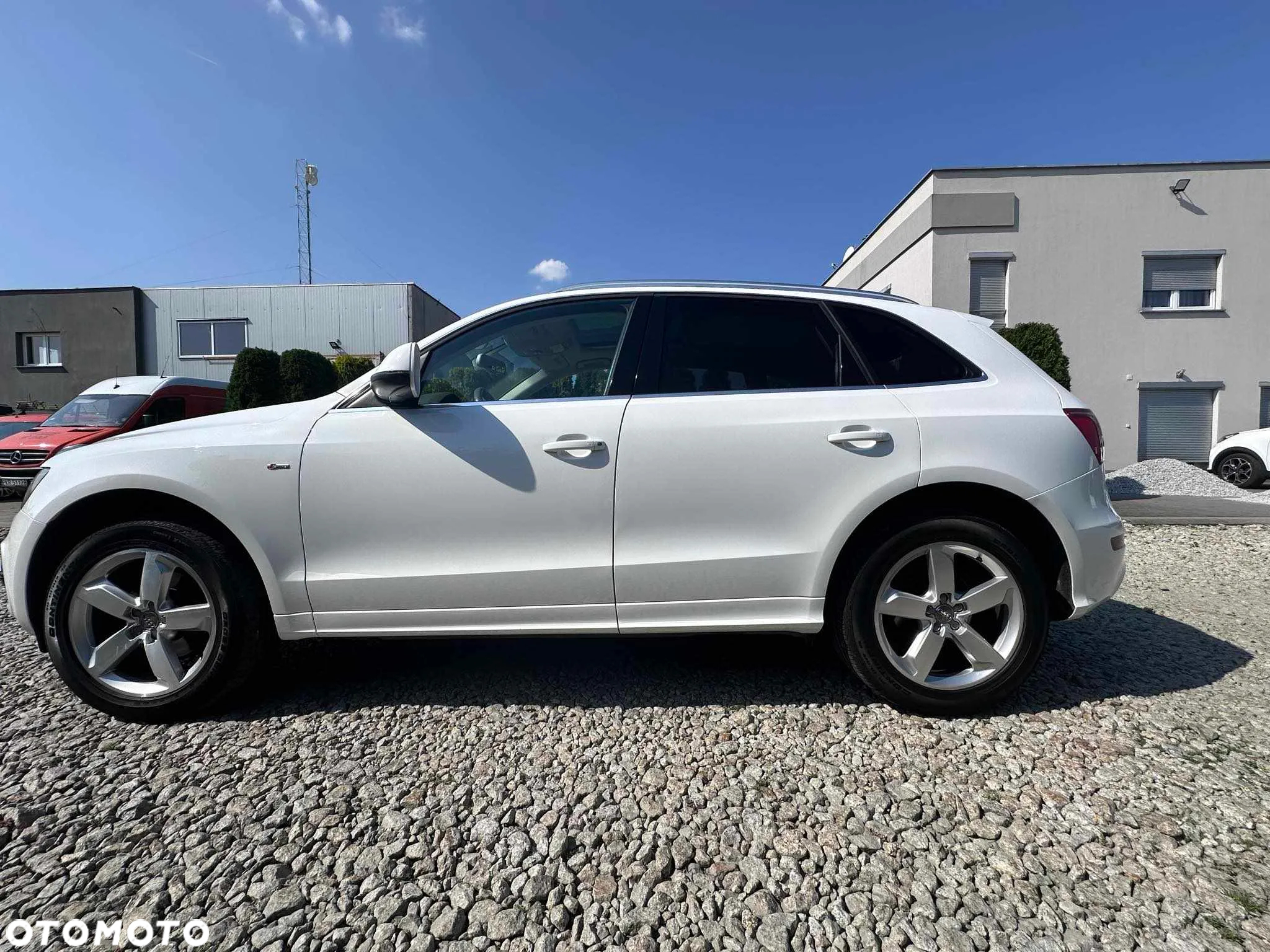 Audi Q5 3.2 FSI Quattro S tronic - 13