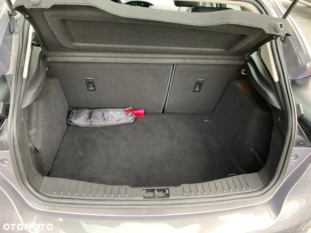 Ford Focus 1.0 EcoBoost Hybrid ACTIVE - 6