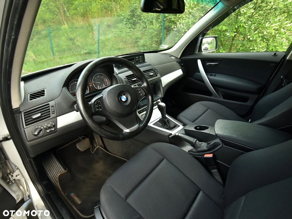BMW X3 xDrive20d - 27