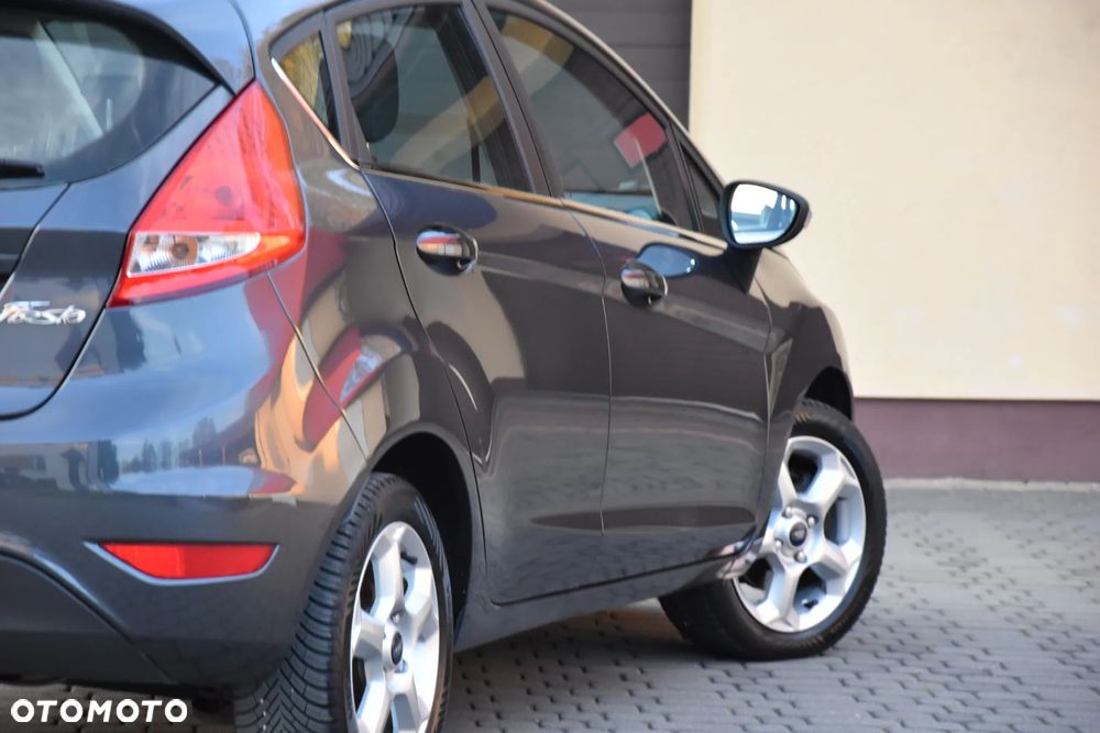 Ford Fiesta 1.25 Titanium EU5 - 7