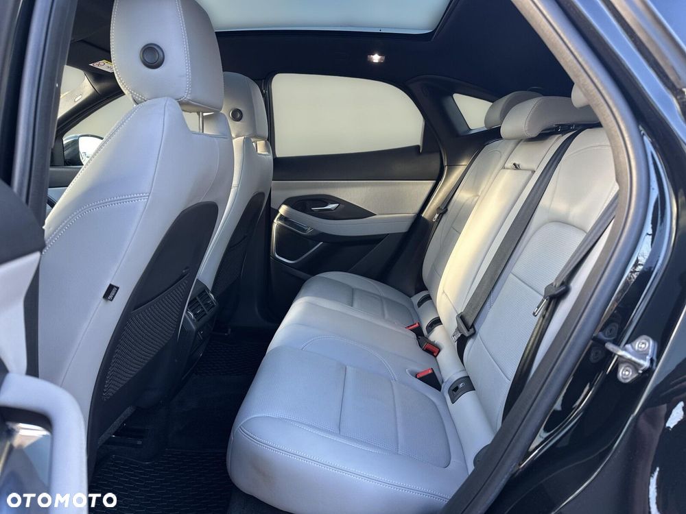 Jaguar E-Pace - 14