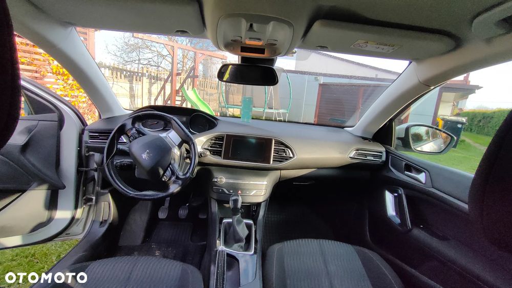 Peugeot 308 1.6 BlueHDi Business Line S&S - 4