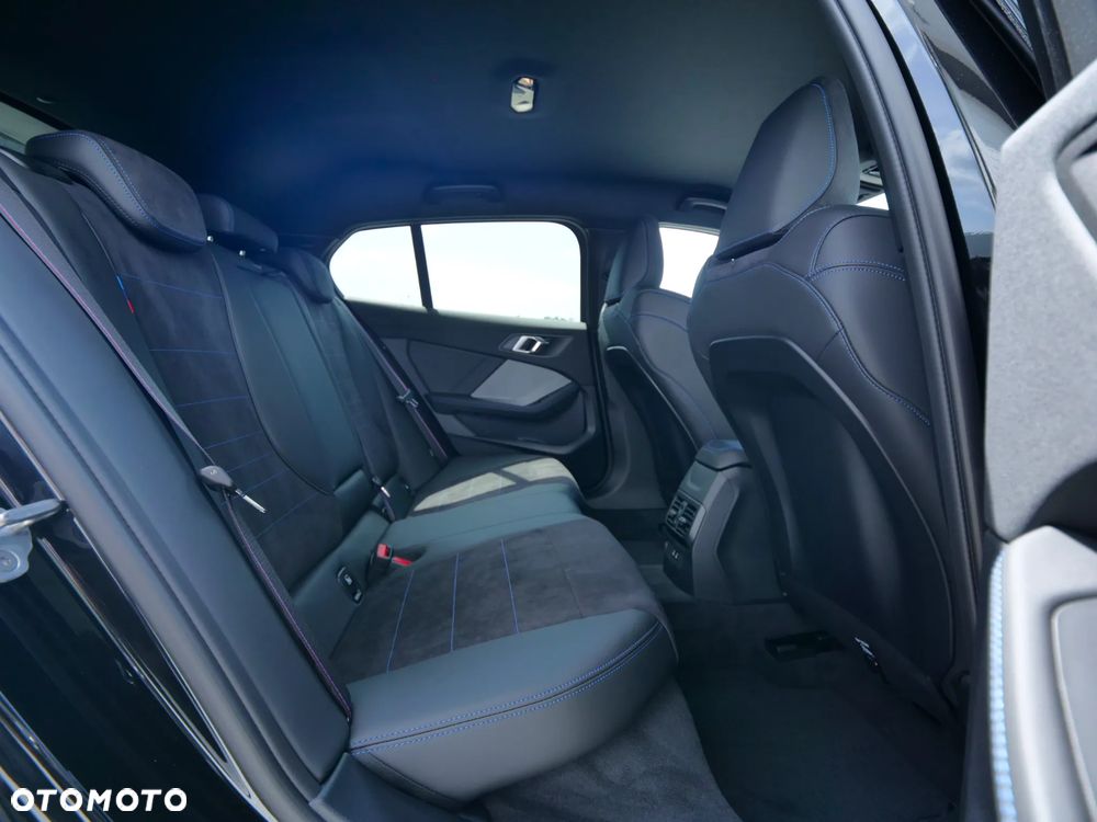 BMW Seria 1 123 mHEV xDrive - 35