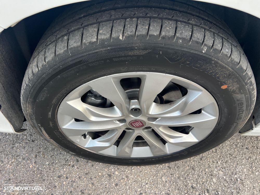 Fiat Tipo 1.3 M-Jet Lounge Tech - 21