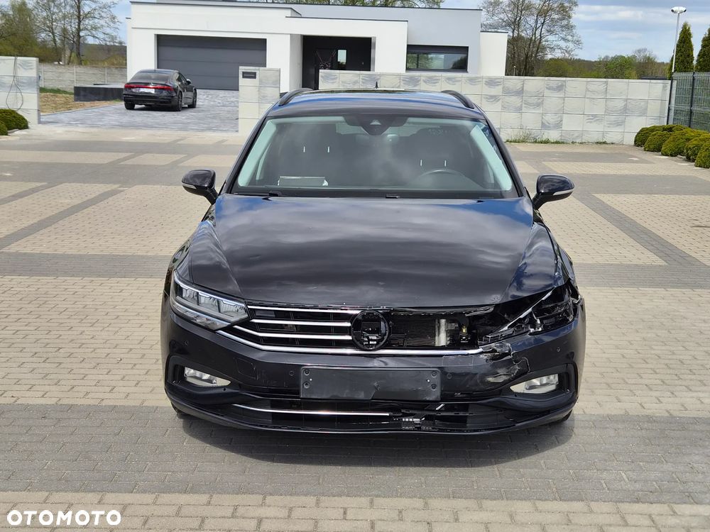 Volkswagen Passat 2.0 TDI SCR DSG Business - 2