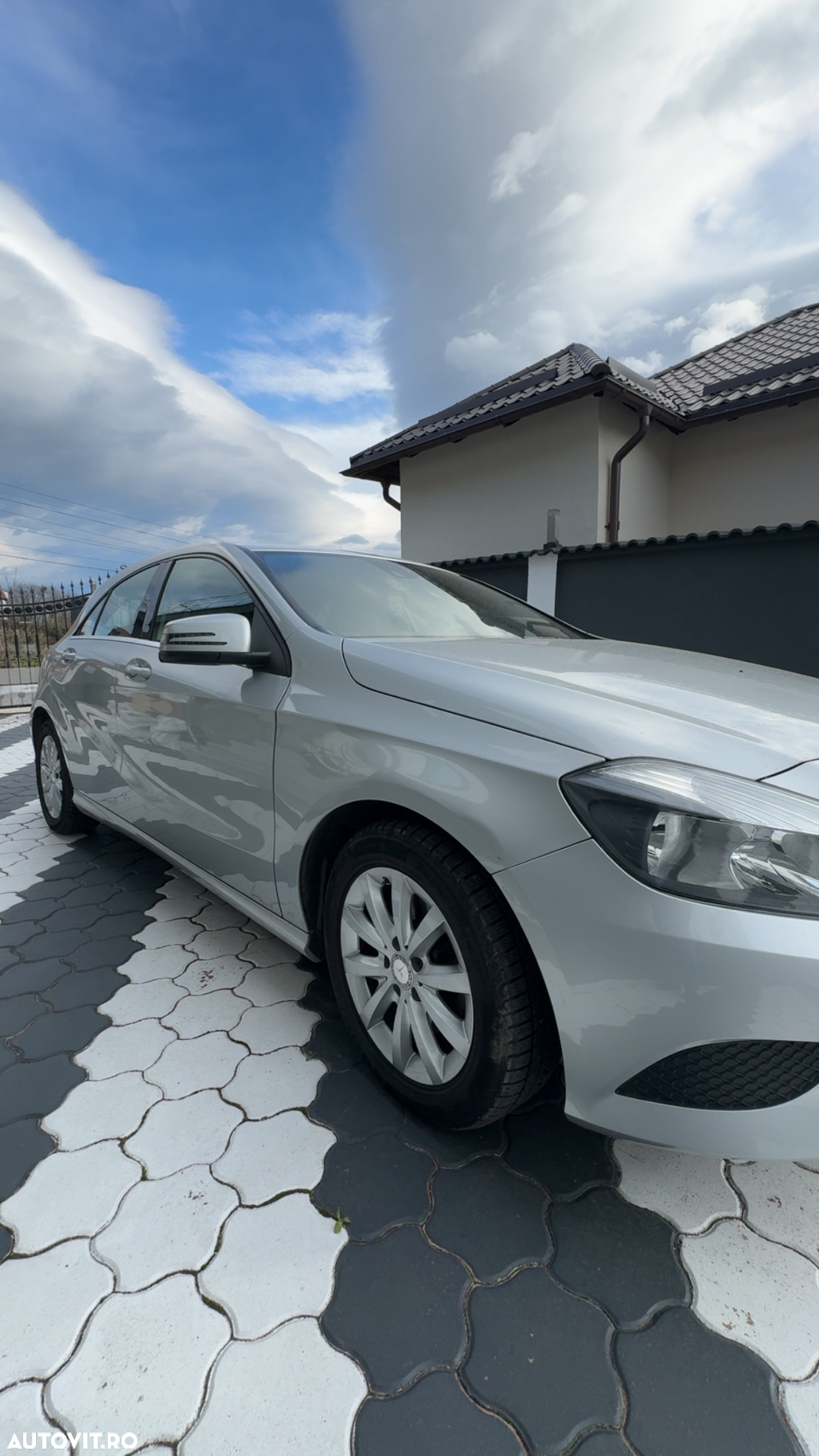 Mercedes-Benz A 180 (BlueEFFICIENCY) 7G-DCT - 6