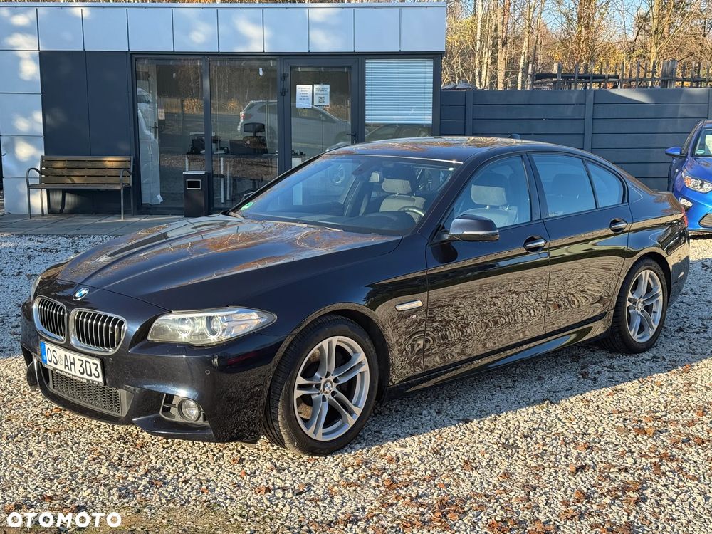 BMW Seria 5 528i - 1