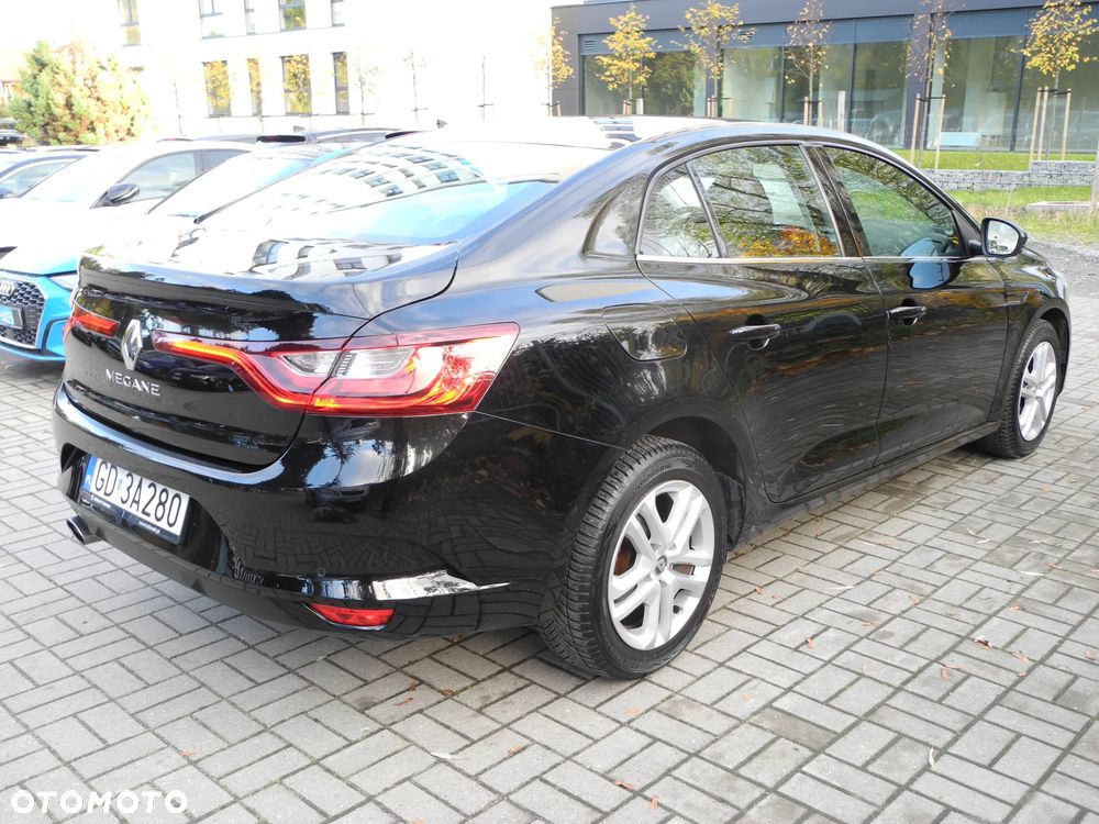 Renault Megane 2018 photo 5