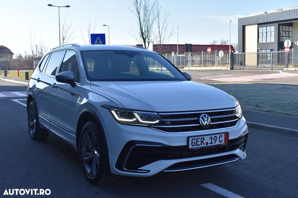 Volkswagen Tiguan 2.0 TDI SCR 4MOTION DSG R-Line - 9