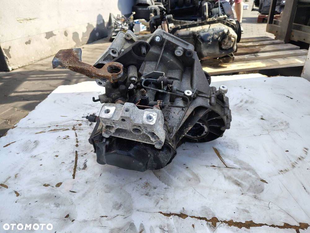 SKRZYNIA 5 BIEGÓW LEG VOLKSWAGEN GOLF 6 VI 1.4 16V - 11