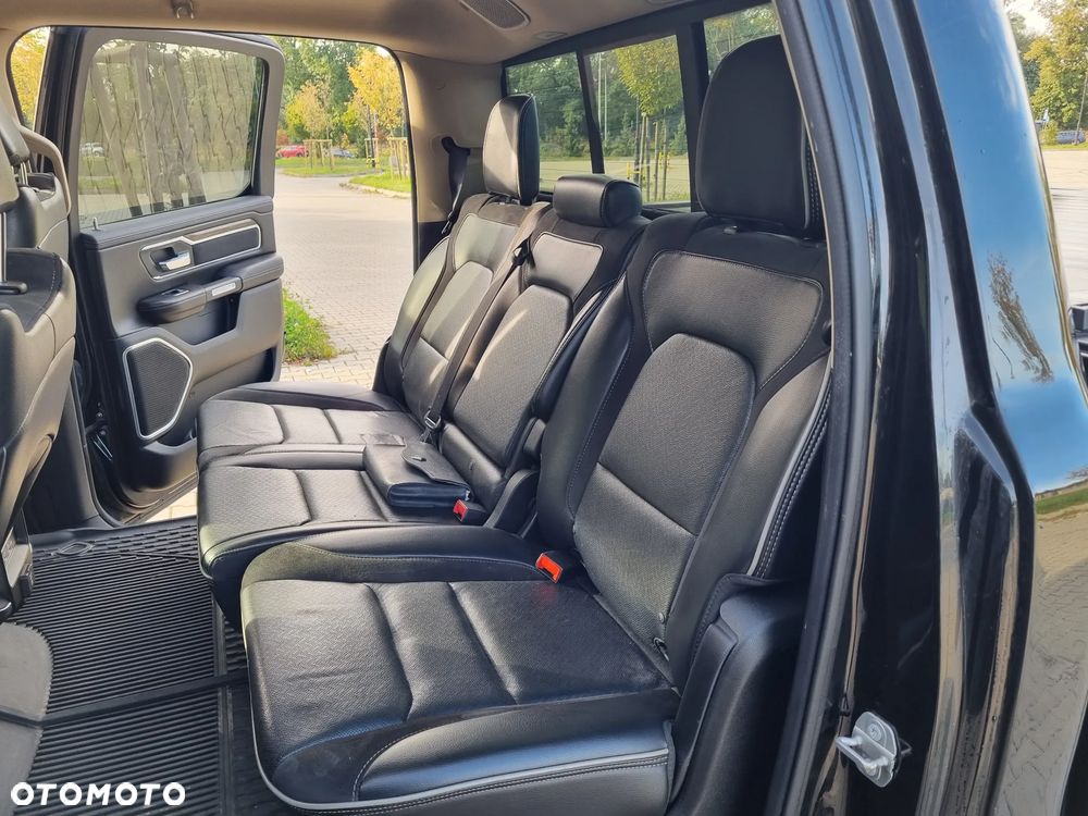 RAM 1500 5.7 Quad Cab Laramie - 17