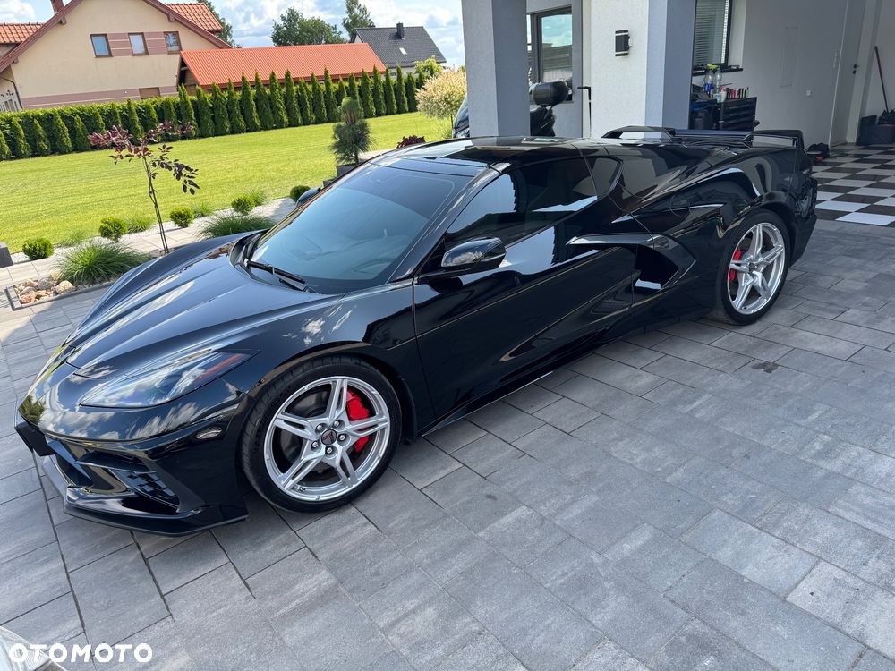 Chevrolet Corvette - 1