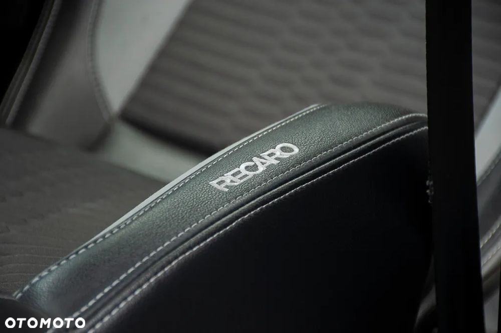 Ford Focus 2.0 TDCi ST mit Leder-Exclusiv-Paket - 29
