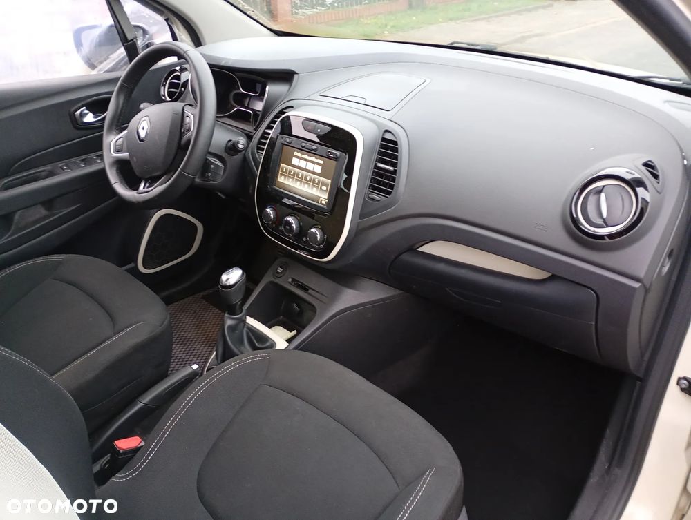 Renault Captur - 10