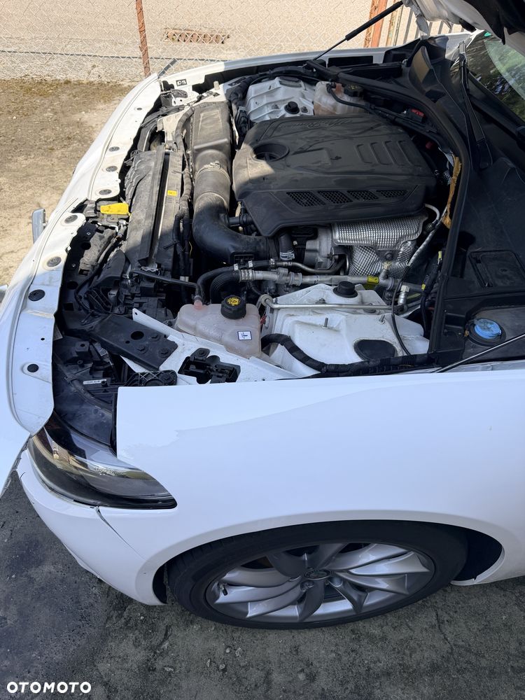 Alfa Romeo Giulia 2.0 Turbo 16V AT8 - 22