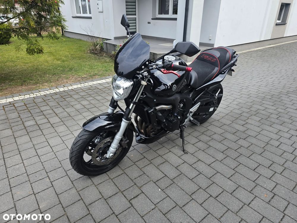 Yamaha FZ6 - 5