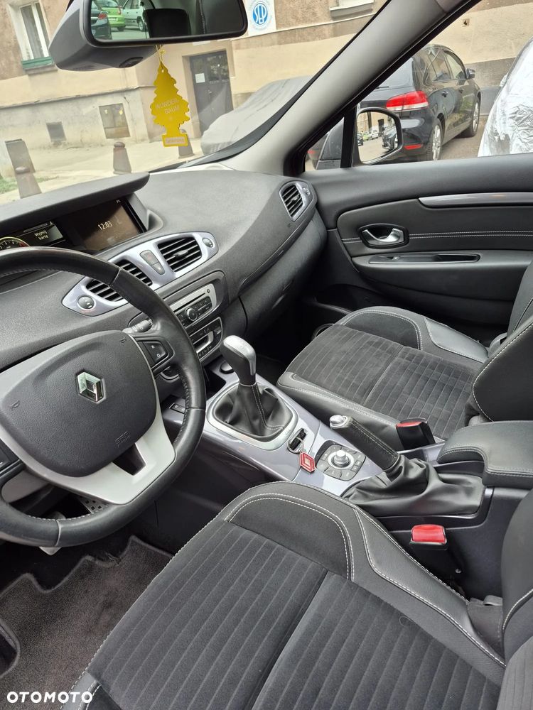 Renault Scenic dCi 110 EDC Bose Edition - 11
