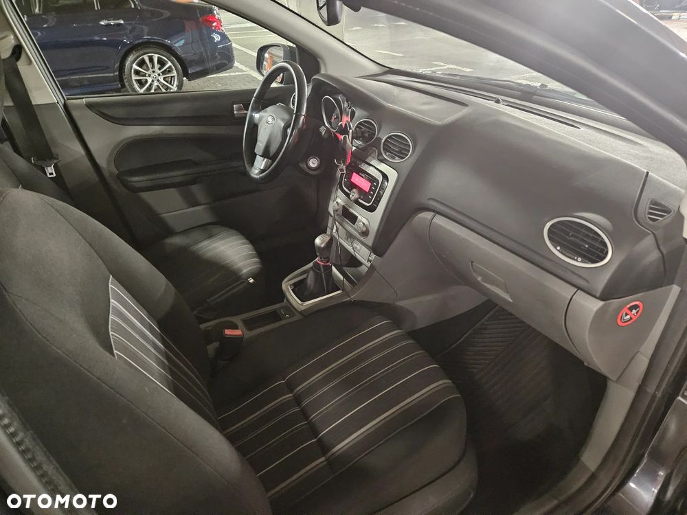 Ford Focus - 5
