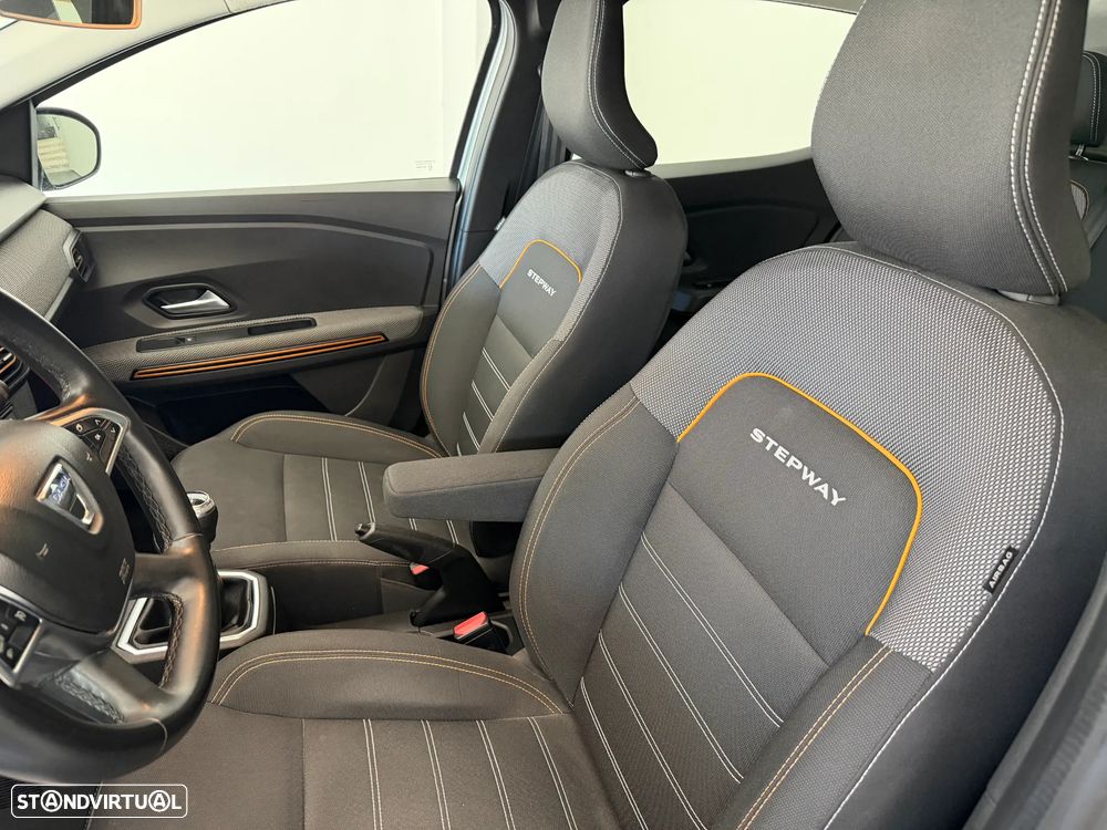Dacia Sandero 1.0 TCe Comfort - 22