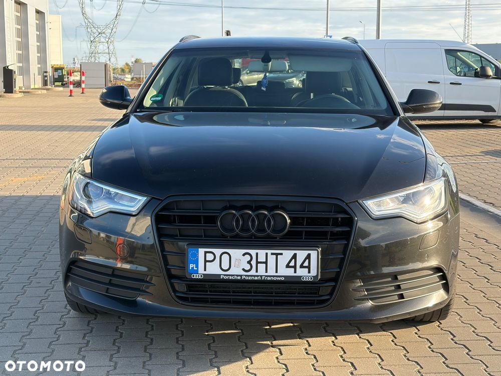Audi A6 Avant - 1