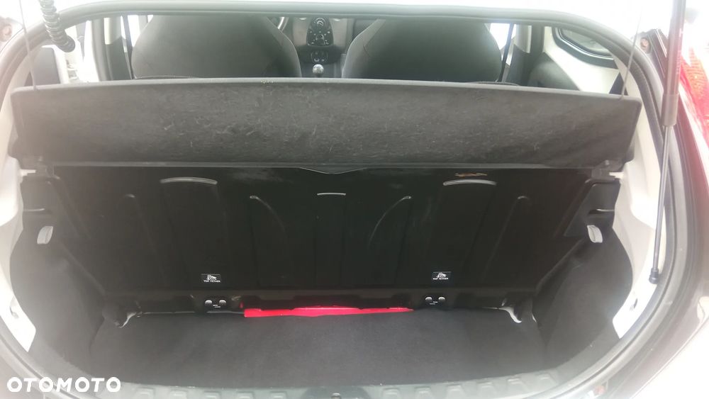 Toyota Aygo x - 22