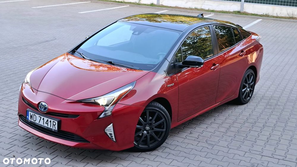 Toyota Prius Hybrid - 1
