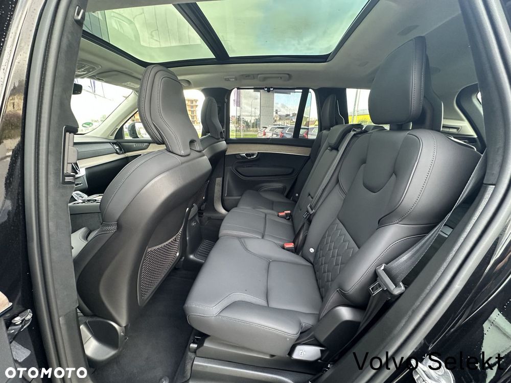 Volvo XC 90 - 31