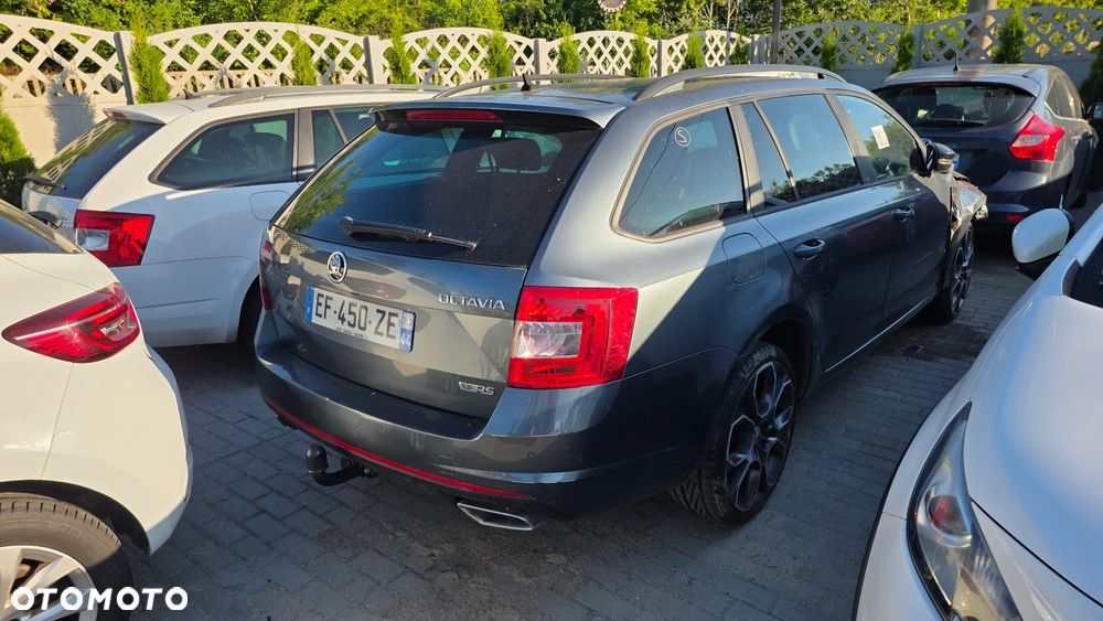 Skoda Octavia 2.0 TDI RS DSG - 3
